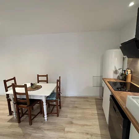 A La Ferme Eight * Bedarieux